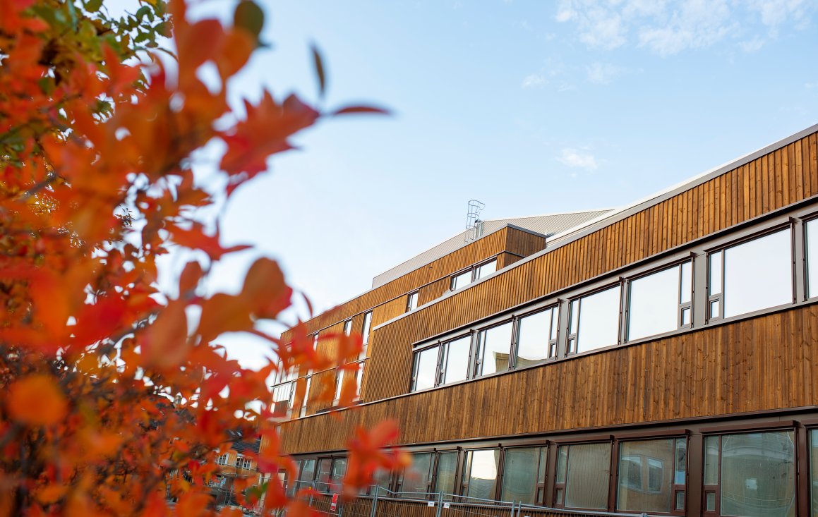 GK i Trondheim har levert totalteknisk entreprise til Stjørdal Helsehus. Et prosjekt vi skal være stolt av og kan kalle et signalbygg.