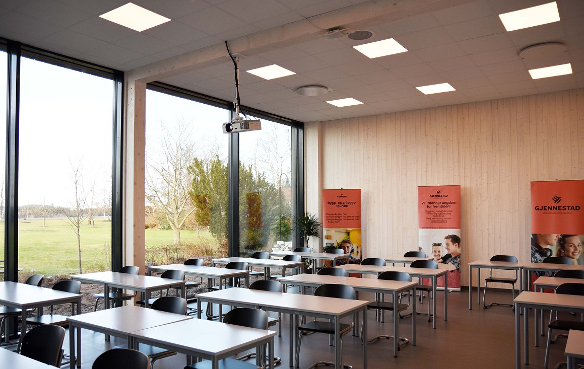 Lyse og flotte klasserom med godt inneklima ved Gjennestad VGS