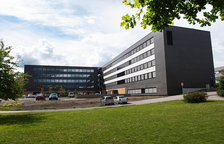 GKs hovedkontor i Oslo holder passivhusstandard og er et utstillingsvindu der de tekniske løsningene er optimalisert for lavt energibruk og minimal miljøbelastning.