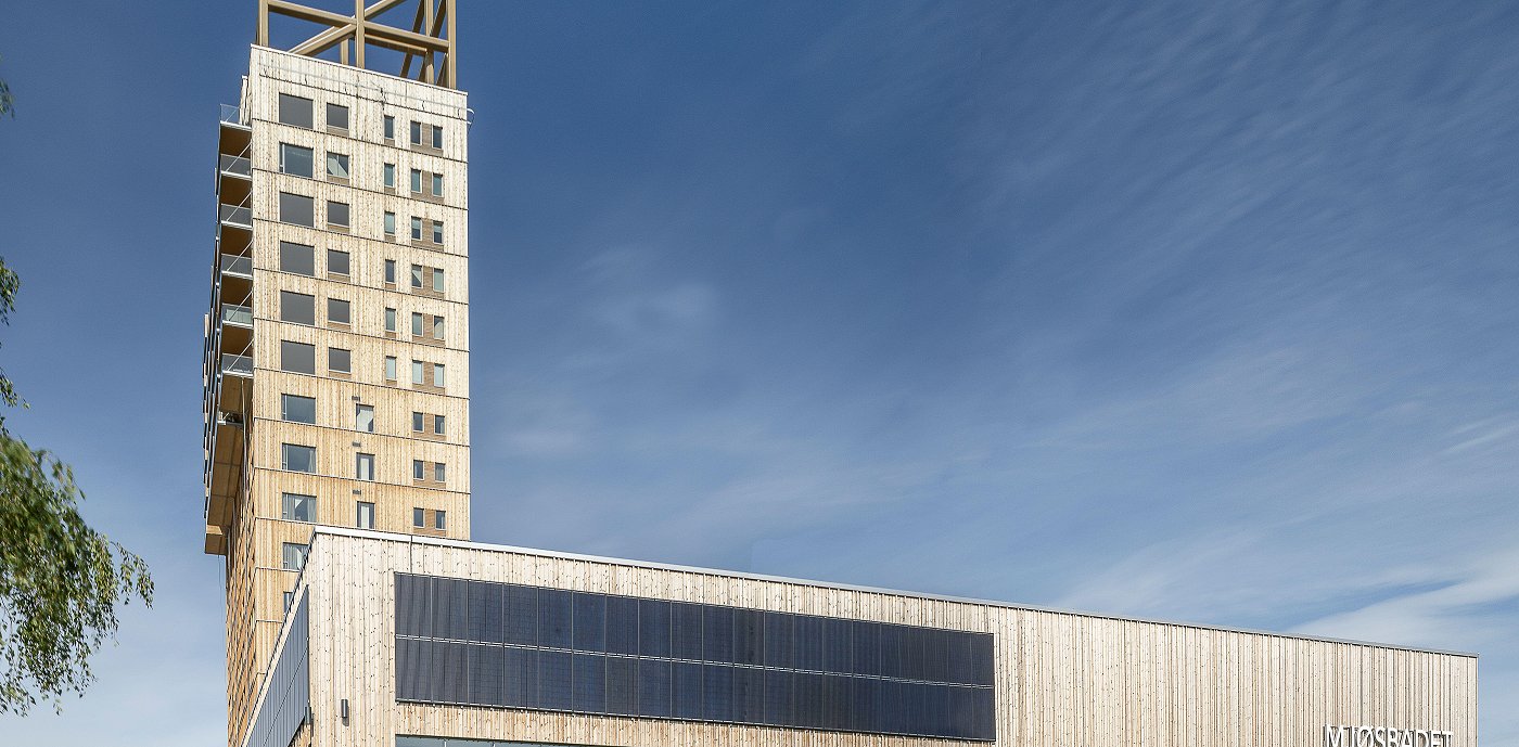 Mjøstårnet i Brumunddal Mjøstårnet i Brumunddal