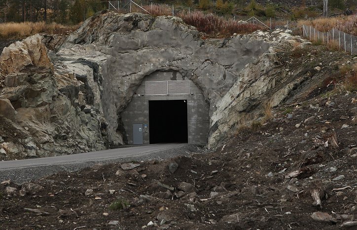 Port inn til adkomsttunnel fra ute. Foto: GK / Harald Vingelsgaard