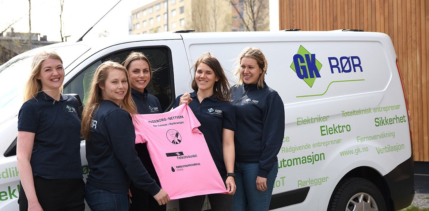 Kvinnelige rørleggere i GK feirer medlemskap i Ingeborg-nettverket. Kvinnelige rørleggere i GK feirer medlemskap i Ingeborg-nettverket.