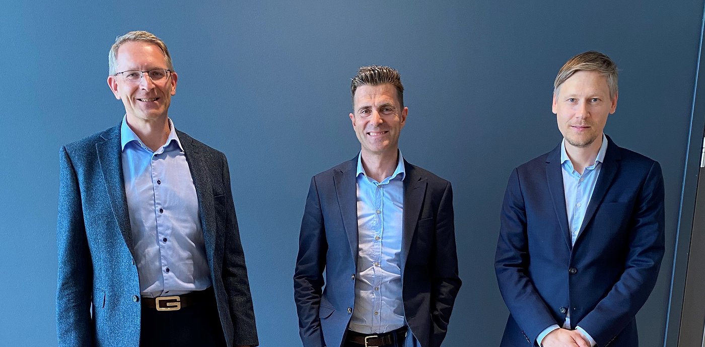 Steinar Fossen, styreleder Piscada, Per Arve Ekle, divisjonsdirektør og leder for GK Byggautomasjon og Kyrre Isaksen, CEO Piscada Steinar Fossen, styreleder Piscada, Per Arve Ekle, divisjonsdirektør og leder for GK Byggautomasjon og Kyrre Isaksen, CEO Piscada