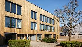 Glynitveien 33 i Ski har fått 500 kvadratmeter med rehabiliterte kontorlokaler.  Foto: Dmitry Tkachenko / Höegh Eiendom Glynitveien 33 i Ski har fått 500 kvadratmeter med rehabiliterte kontorlokaler.  Foto: Dmitry Tkachenko / Höegh Eiendom